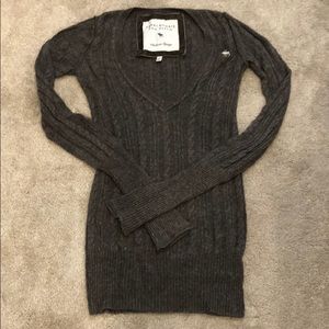 Abercrombie sweater knit. Brown. Small.